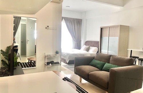 Kampung Batu Uban Apartment | Scandinavian Studio Suite Queensbay Mall Penang