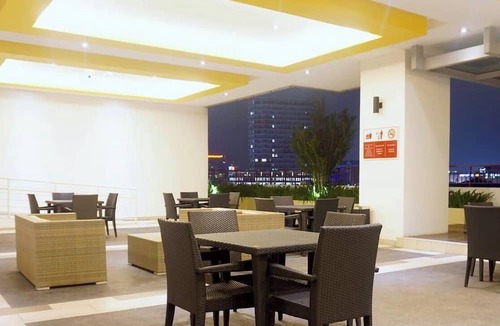 Kampung Kuchai Condo | 3 Storeys Penthouse 4 rooms 4 Bath 4 Balcony including a Private Garden