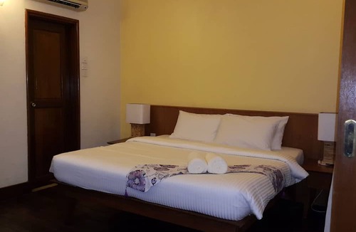 Padang Matsirat Apartment | Built Over Water Apartment@Lagoon Resort