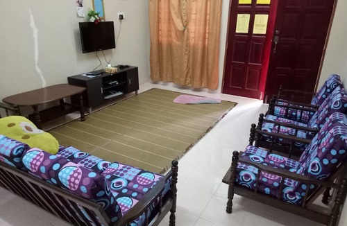 Kampung Dendang House | HOMESTAY KOK LANAS-HASYAM MUSLIM GUEST HOUSE
