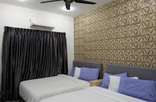Taman Gadong Perdana House | Stay99 House 2 (1 King & 6 Queen bed)