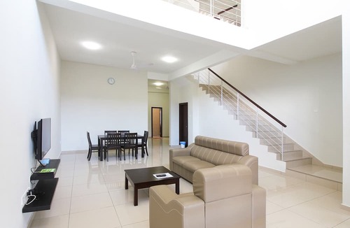 Taman Mahajaya House | KL3, Grand House Walking to Jonker Street