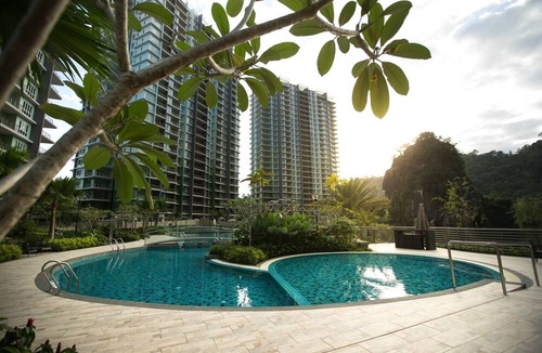 Hulu Kinta Apartment | 3 Bedroom Lakeview Executive Suite #3