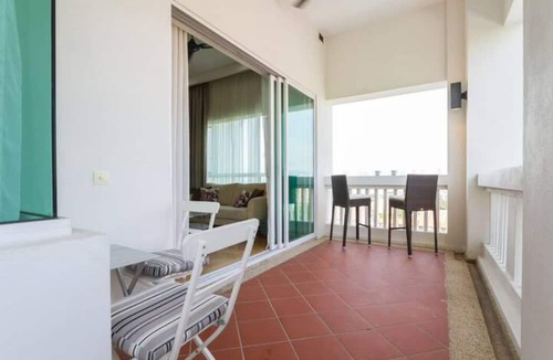 Seri Tanjung Pinang Apartment | Spacious & Airy Luxury Home @ Straits Quay