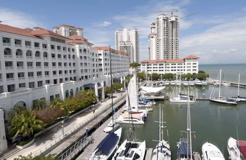 Tanjung Tokong Condo | ★Straits Quay Suites★ by the sea, 5mins to Gurney, Georgetown, 5+1pax