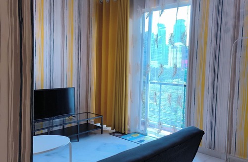 Kampung Pandan Dalam Condo | City Skyline View Condo @ KLCC City Centre Kuala Lumpur, with balcony, pool, gym