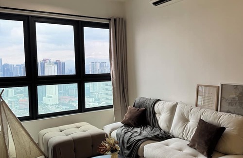 Taman Pertama Apartment | Family-Friendly 3BR Condo with KLCC View + Kids’Toys, 2 Baths