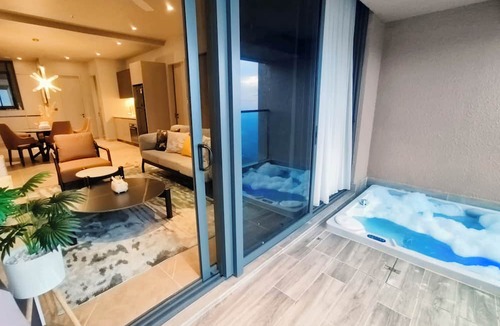 Hulu Selangor Condo | Antara Genting (3min to Genting Highlands) 3BR 3bath Jaccuzi 8pax 2 carpark