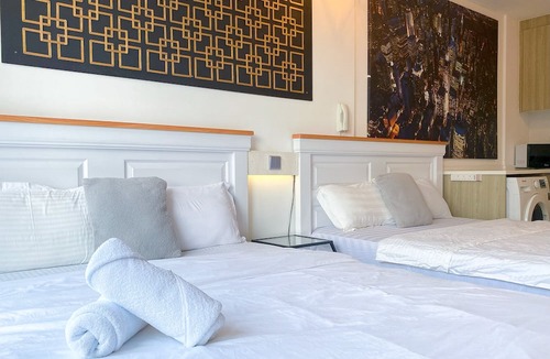 Downtown George Town Apartment | Charming apartment in marvelous George Town with AC