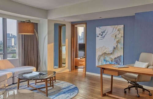 Makati Apartment | Novotel Suites at Acqua
