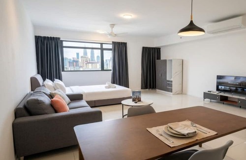 Chow Kit Apartment | Studio Suites Near PWTC Kuala Lumpur,Malaysia
