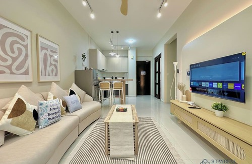 Central District Condo | Country Garden Danga Bay Sea View Homestay by Stayrene