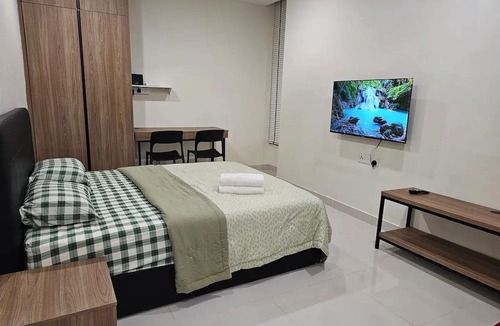 Batu Lintang House | Cozy Cove 1 @Kozi Square near General Hospitalnn