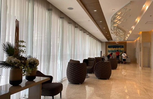 Barangay 76 Condo | Shore 3 Residences Authentic Japanese-Style Bedroom with Pool View - MOA Complex