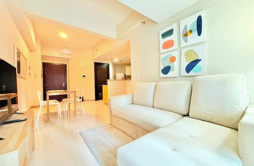 Bonifacio Global City Apartment | Uptown Parksuites BGC