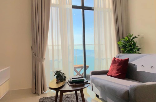 Downtown Kota Kinabalu Apartment | 16 mins to the Jesselton Point! Sea Park LeSu 8 The Shore Borneo KK I 홈스테이