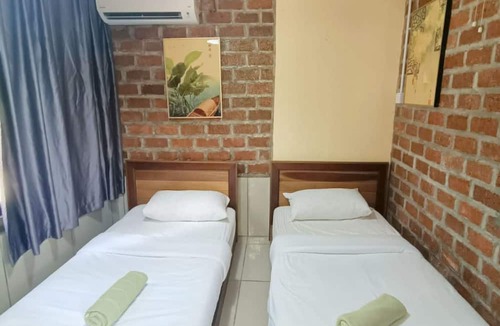 Kampung Chamang House | Collection O 90861 Bentong Nature Orchard Homestay
