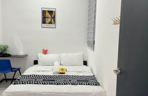 George Town Condo | NEW! UrbanSuites #Penang #Gym #Pool #TopFacilities