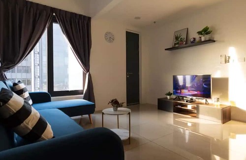 George Town Apartment | 218 Tropicana Seaview 1Bedroom 2Carparks 3-6pax