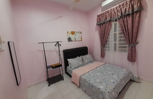Kuantan House | Homestay nearest to beach! Big Family -15pax