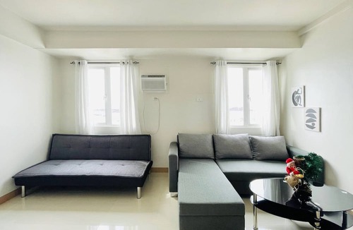 Mandurriao Apartment | Spacious & Relaxing Haven