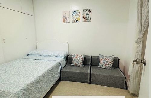 Baguio House | Charming 2-bedroom house in lovely Baguio City with WiFi