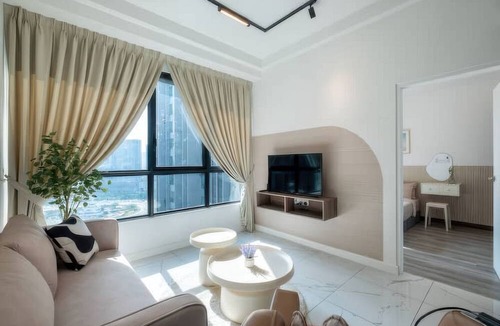 Kampung Pantai Dalam Condo | Parkview Botanical Suites