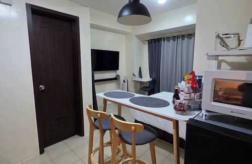 Barangka Ilaya Condo | Pioneerwoodlands Mandaluyong Studio Unit