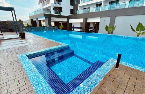 Kampung Bukit Dukong Condo | Rooftop Pool Jalan Landmark Apartments