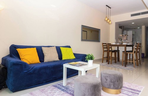 Sri Hartamas Apartment | 2Pax | Modern High-Rise Retreat | Connected to Publika Mall