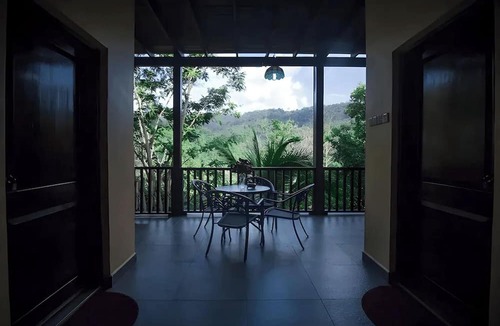 Pantai Villa | Deserenity Exclusive Jungle Resort Seremban