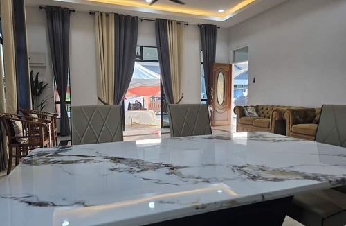 Kota Bharu House | Homestay AH Binjai