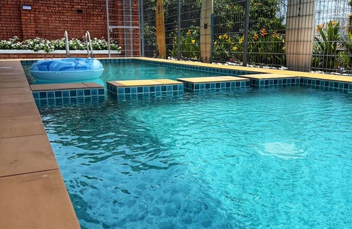 Kampung Dhobi Villa | Private Port Dickson Getaway: Charming 3-Bedroom Villa with AC & WiFi