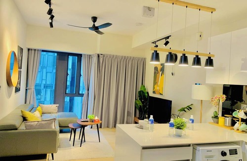 Kuala Lumpur City Centre Apartment | Star KLCC By Moonlight