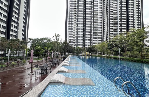 Kuala Lumpur Condo | Cosy Homestay 6Paxs near Bt caves Mt Kiara Hartamas Mitech Selayang Kepong KLCC
