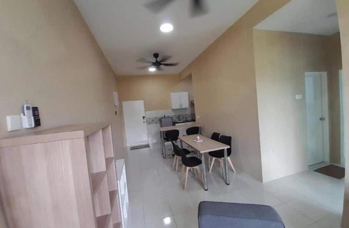 Hulu Kinta Apartment | The Anderson Condo with NETFLIX & astro