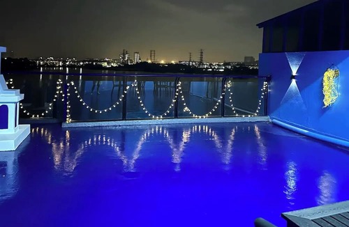 Puchong House | Santorini Sunset Lakeview TownVilla Retreat