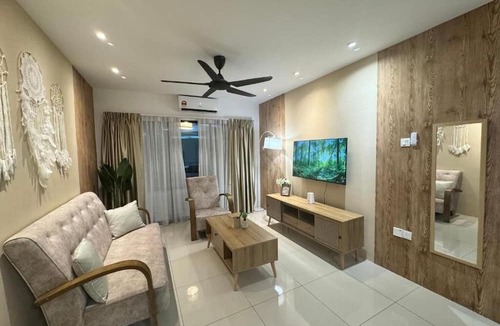 Kampung Kuala Pari Apartment | Manhattan Suites IPOH Waterpark by uBook