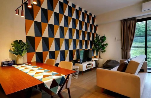 Genting Highlands Condo | Cozy Midhills serviced Suite with pool