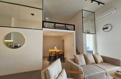 Brickfields Apartment | Four Season Suite EST Bangsar, Dazzling Patio with Wide City view, Family 6 pax