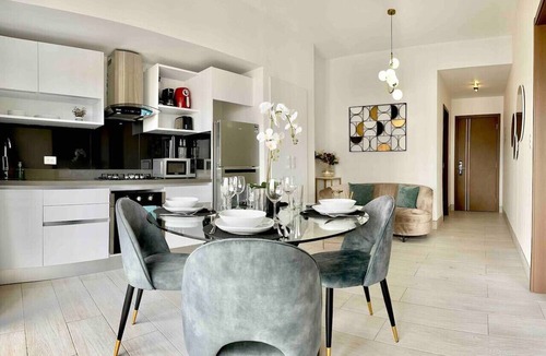 Sarasota Apartment | Cozy 1BR Apt, Full AC, Pool, Spectacular Rooftop Terrace, Great City Views