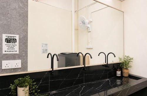 Historic George Town Hostel | Commune Lane Guesthouse, George Town