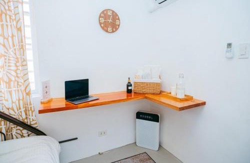 Imus Villa | Love, Lourdes Villa - Charming 2-bedroom house w Jacuzzi, Sauna, WiFi, AC &more