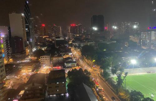 Kuala Lumpur City Centre Hostel | KLCC View Budget Stay