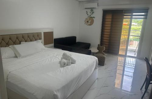 Clark Freeport Apartment | OYUSTAY Clark Terrace condo Staycation with 1 beds near airport HANN CASINO