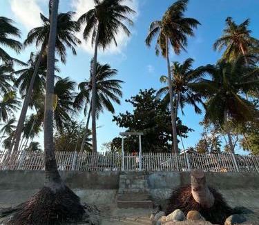 Aborlan House | The Seafront Resort Tigman