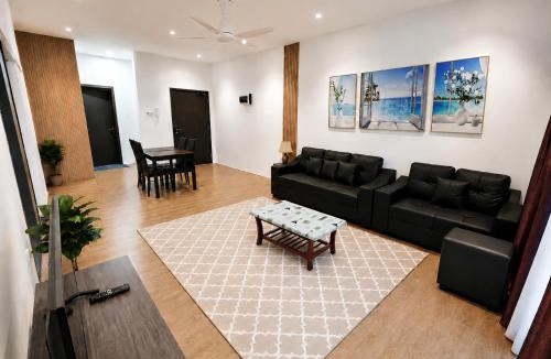 Kampung Stampin Apartment | REX Apartment Homestay-up to 8 Guests