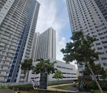 Bagong Pag-asa Apartment | Sm north condo grass residents