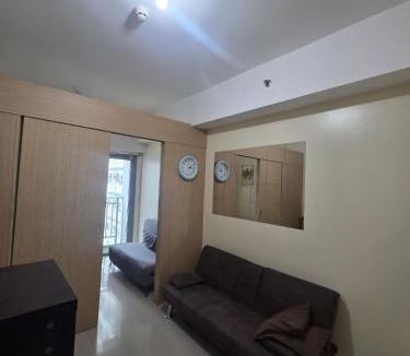 Bagong Pag-asa Apartment | Sm north condo grass residents