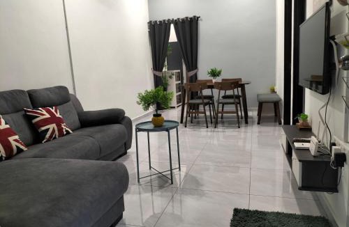 Seremban House | TEMPLER Homestay Seremban Town Center, Lobak, 6PAX